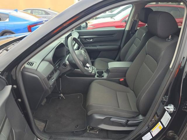Used 2025 Honda CR-V LX image 6