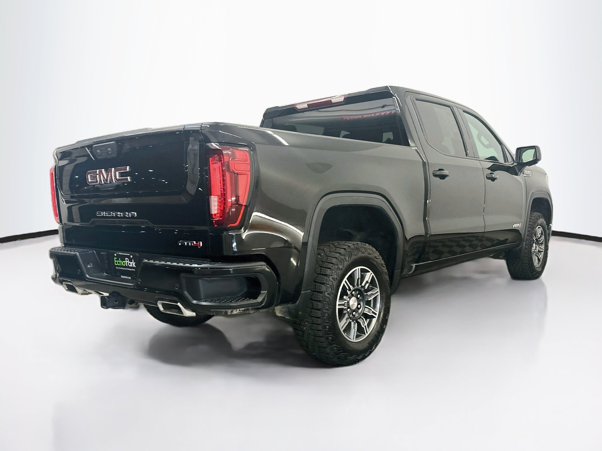 Used 2026 GMC Sierra 1500 AT4 AWD/4WD image 9