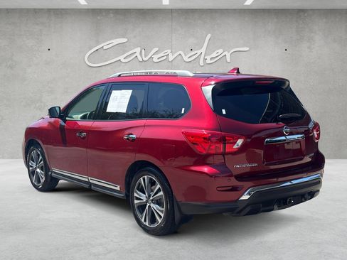 Used 2019 Nissan Pathfinder Platinum FWD image 16