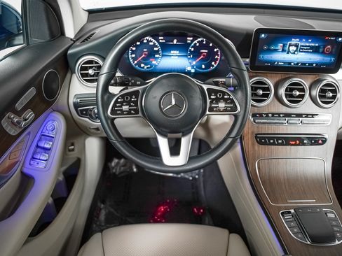 Certified 2022 Mercedes-Benz GLC 300 image 15