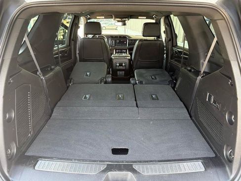 Used 2023 GMC Yukon Denali AWD/4WD image 35