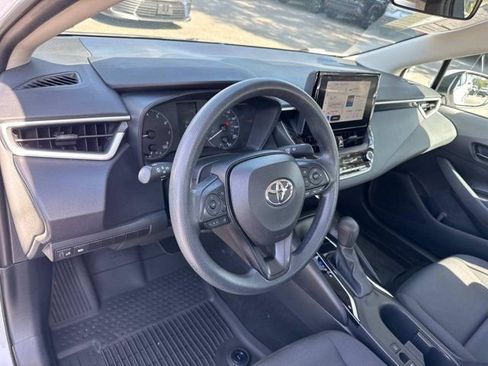 Certified 2024 Toyota Corolla LE image 9