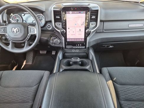 Used 2025 RAM 1500 Big Horn AWD/4WD image 33