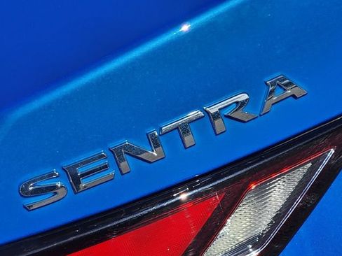 Used 2025 Nissan Sentra SV FWD image 12