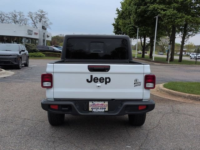 Used 2021 Jeep Gladiator Sport AWD/4WD image 4