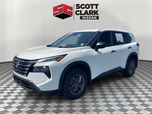 Certified 2026 Nissan Rogue S FWD image 3
