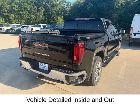 Used 2024 GMC Sierra 1500 SLT w/ SLT Premium Plus Package AWD/4WD image 7