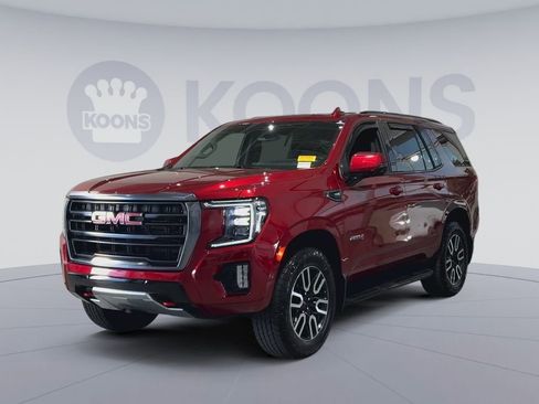 Used 2024 GMC Yukon AT4 w/ Technology Package AWD/4WD image 11