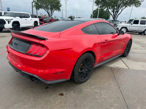 Used 2021 Ford Mustang GT w/ Black Accent Package RWD image 3