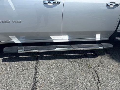 Used 2023 Chevrolet Silverado 3500 High Country w/ Safety Package II AWD/4WD image 6