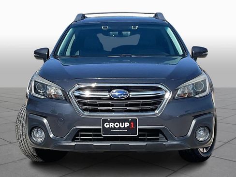 Used 2019 Subaru Outback 2.5i Limited w/ Popular Package #2 image 4