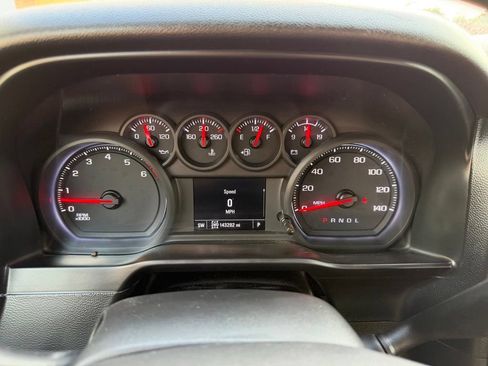 Used 2020 Chevrolet Silverado 2500 W/T w/ WT Convenience Package AWD/4WD image 37