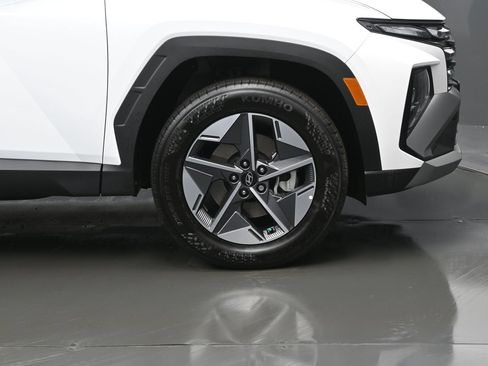 Used 2025 Hyundai Tucson SEL AWD/4WD image 9