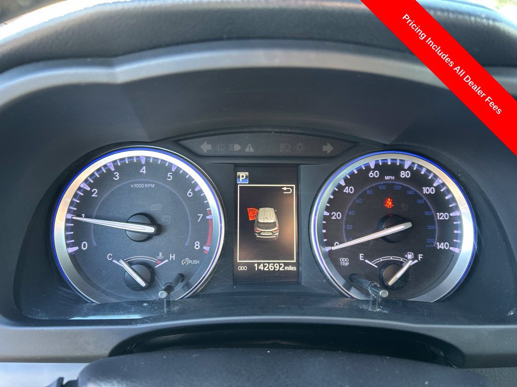Used 2018 Toyota Highlander XLE AWD/4WD image 10