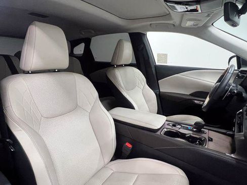 Certified 2024 Lexus RX 350 Premium w/ Convenience Package FWD image 11