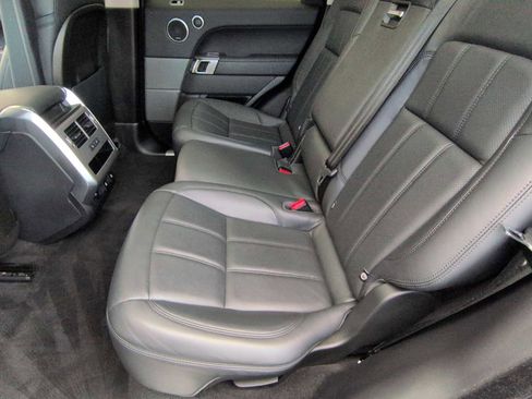 Used 2019 Land Rover Range Rover Sport HSE image 21