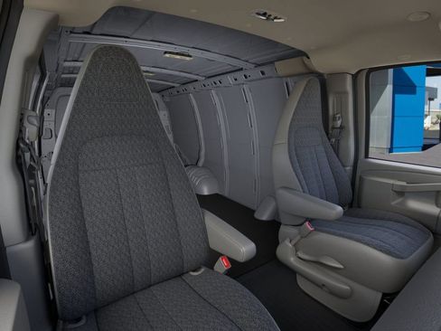 New 2025 Chevrolet Express 3500 w/ Driver Convenience Package image 16