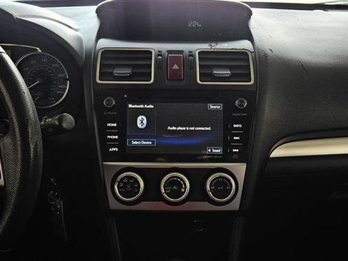 Used 2015 Subaru Crosstrek 2.0i Limited image 10