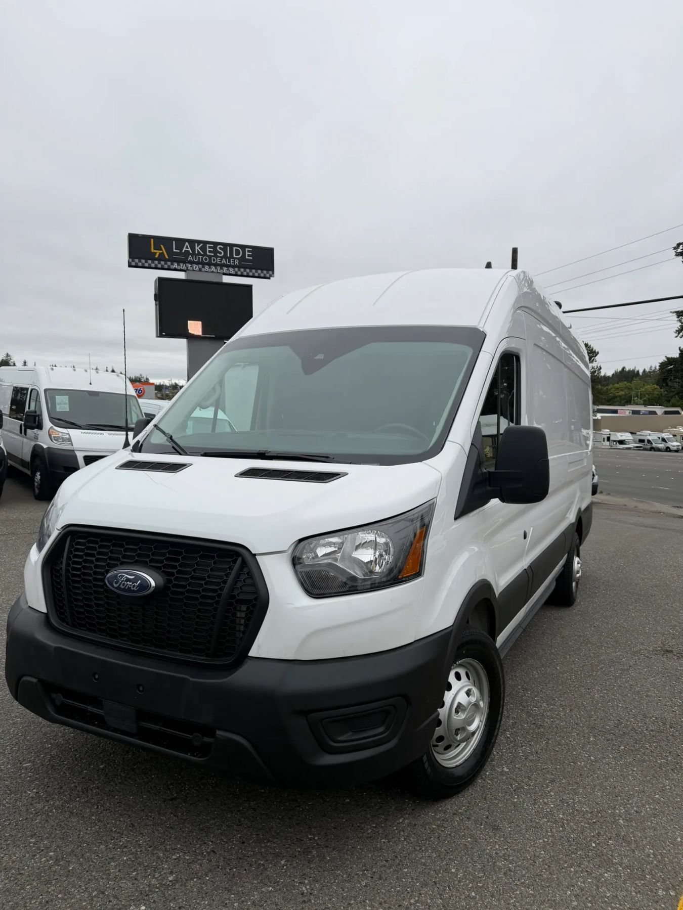 Used 2022 Ford Transit 250 148 High Roof Extended AWD image 1