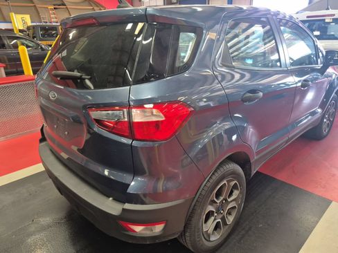 Used 2021 Ford EcoSport S FWD image 3