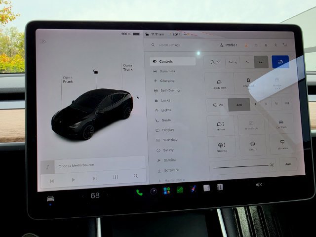 Used 2020 Tesla Model Y Long Range AWD/4WD image 37