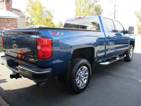 Used 2019 Chevrolet Silverado 2500 LT w/ All Star Edition image 6