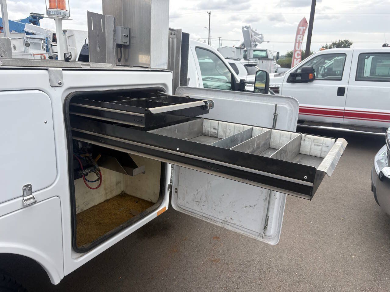 Used 2012 Chevrolet Silverado 3500 W/T RWD image 11