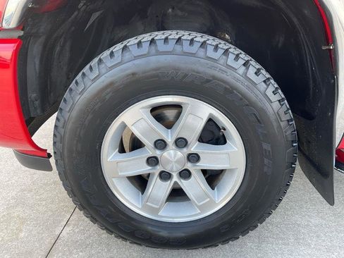 Used 2005 GMC Sierra 1500 SLE w/ Light Duty Power Package image 18