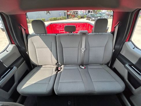 Used 2017 Ford F150 XLT image 25