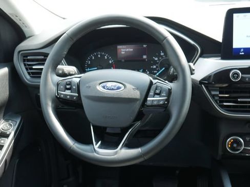 Used 2022 Ford Escape SE w/ Cold Weather Package AWD/4WD image 15