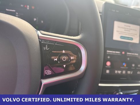 Certified 2025 Volvo XC90 B6 Plus image 25