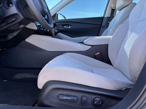 Certified 2025 Honda Accord SE image 18