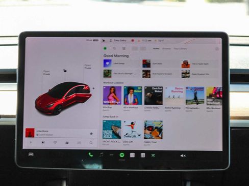 Used 2017 Tesla Model 3 Long Range image 11