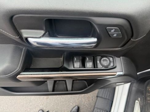 Used 2019 Chevrolet Silverado 1500 RST w/ True North Edition AWD/4WD image 16