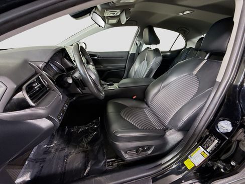Used 2024 Toyota Camry SE FWD image 21