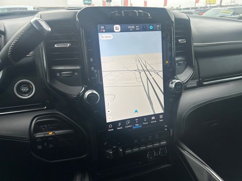 Used 2022 RAM 2500 Limited image 14