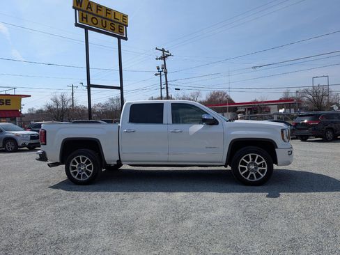Used 2018 GMC Sierra 1500 Denali image 5