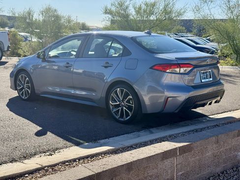 Used 2022 Toyota Corolla SE image 5