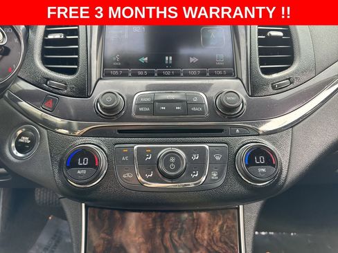 Used 2015 Chevrolet Impala LTZ FWD image 19