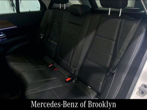 Used 2023 Mercedes-Benz GLE 350 4MATIC image 23