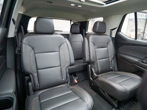 Used 2021 Chevrolet Traverse RS AWD/4WD image 35