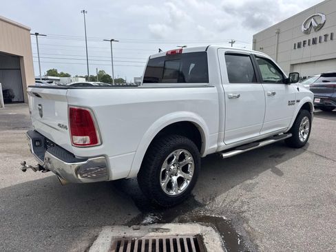 Used 2017 RAM 1500 Laramie w/ Convenience Group image 6