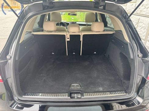 Used 2017 Mercedes-Benz GLC 300 w/ Premium 1 Package image 47