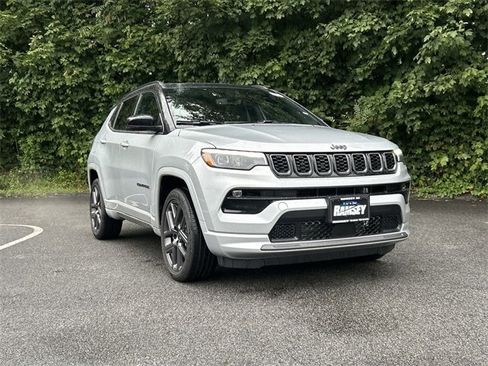 New 2025 Jeep Compass Limited w/ High Altitude Package image 1