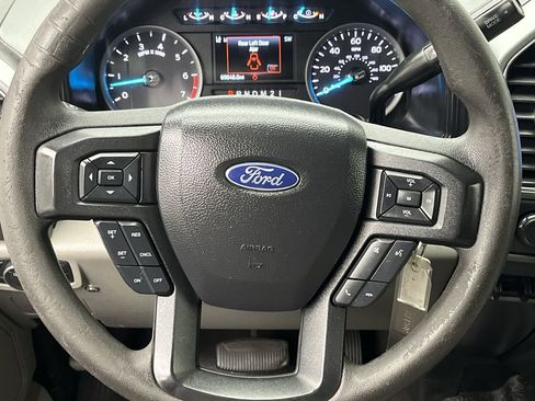 Certified 2020 Ford F250 XLT w/ XLT Value Package image 16