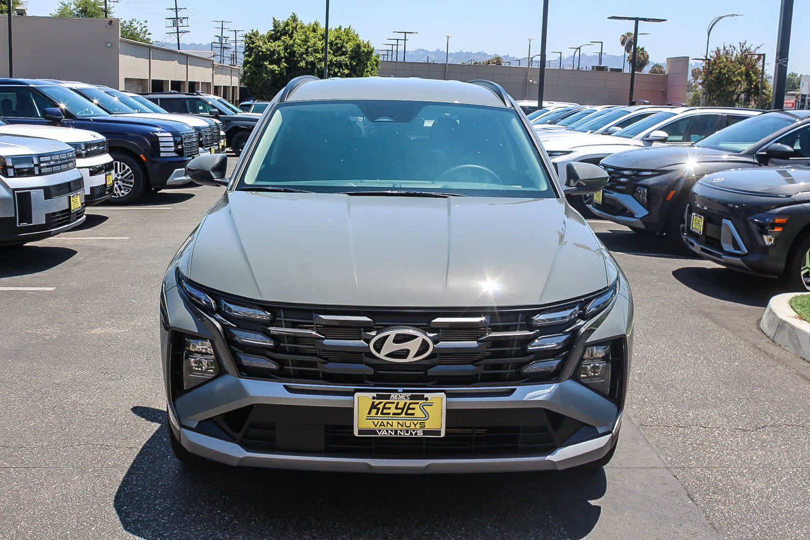 New 2026 Hyundai Tucson SEL Plus FWD image 2
