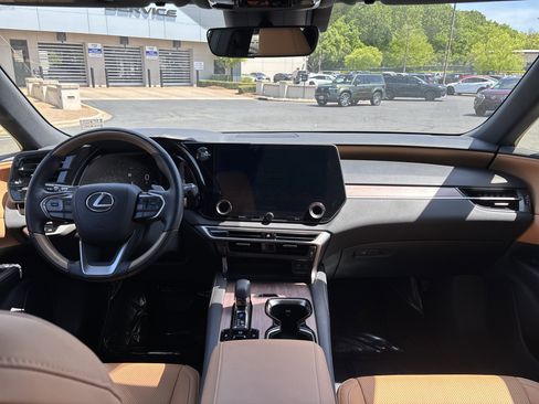 Used 2025 Lexus RX 350 Premium w/ Accessory Package (Z1) image 30