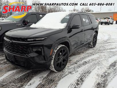 Used 2024 Chevrolet Traverse RS