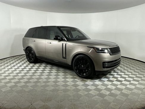 Certified 2023 Land Rover Range Rover SE image 6