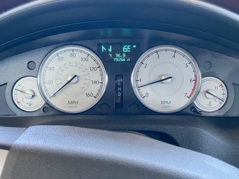 Used 2007 Chrysler 300 C RWD image 12